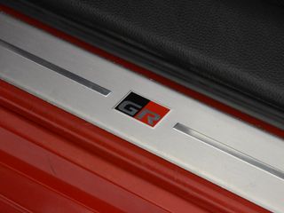 Voertuigafbeelding 30