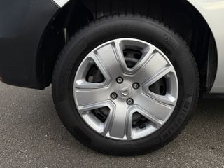 Voertuigafbeelding 7