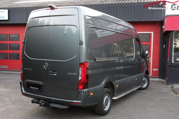 Voertuigafbeelding 8