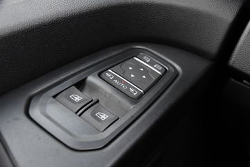 Voertuigafbeelding 24