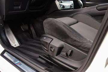 Voertuigafbeelding 36