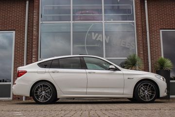 Voertuigafbeelding 6