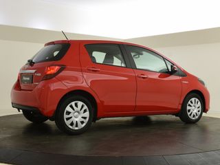 Voertuigafbeelding 6