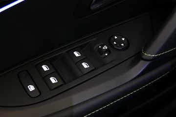 Voertuigafbeelding 15