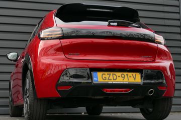 Voertuigafbeelding 6