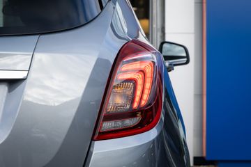 Voertuigafbeelding 8