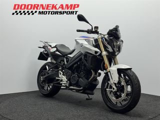 Voertuigafbeelding 2