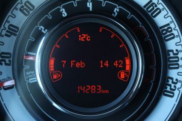 Voertuigafbeelding 13