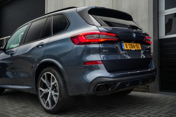 Voertuigafbeelding 6