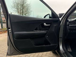 Voertuigafbeelding 24