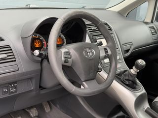 Voertuigafbeelding 10