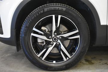 Voertuigafbeelding 4