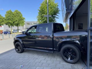 Voertuigafbeelding 2