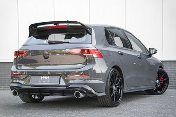 Voertuigafbeelding 3