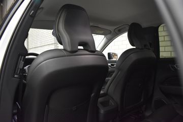 Voertuigafbeelding 15