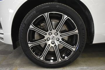 Voertuigafbeelding 4