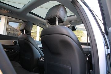 Voertuigafbeelding 9