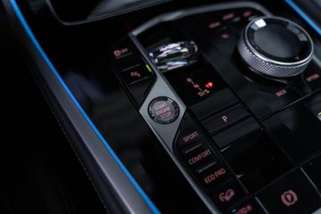 Voertuigafbeelding 18