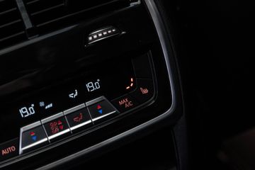 Voertuigafbeelding 64