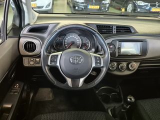 Voertuigafbeelding 12