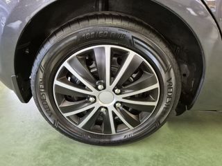 Voertuigafbeelding 28