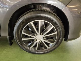 Voertuigafbeelding 31