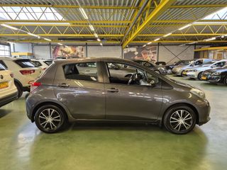 Voertuigafbeelding 8