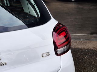 Voertuigafbeelding 28