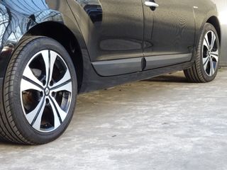 Voertuigafbeelding 35