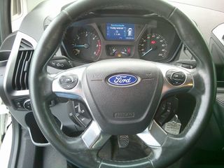 Voertuigafbeelding 9