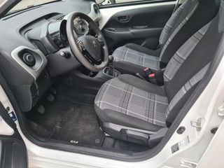 Voertuigafbeelding 3