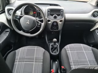 Voertuigafbeelding 6