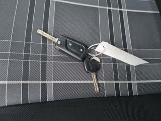 Voertuigafbeelding 7