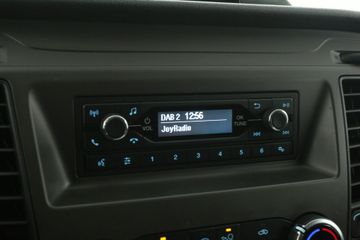 Voertuigafbeelding 12