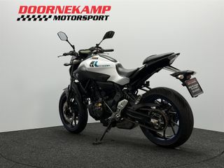 Voertuigafbeelding 10