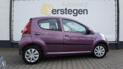 Voertuigafbeelding 17