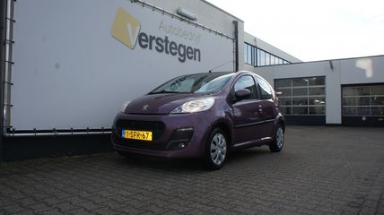 Voertuigafbeelding 3