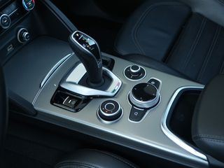 Voertuigafbeelding 31