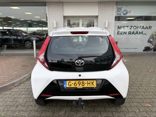 Voertuigafbeelding 6