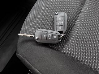 Voertuigafbeelding 11