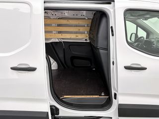 Voertuigafbeelding 16