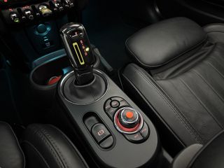 Voertuigafbeelding 30