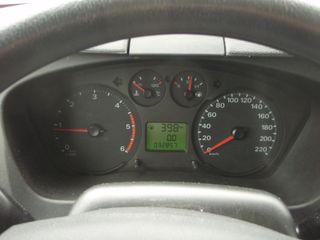 Voertuigafbeelding 12