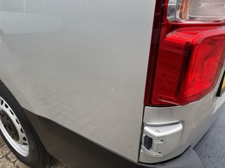 Voertuigafbeelding 44