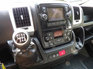 Voertuigafbeelding 13