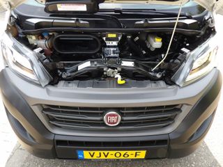 Voertuigafbeelding 16