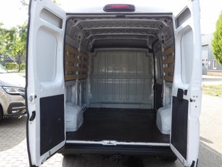 Voertuigafbeelding 18