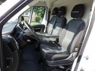 Voertuigafbeelding 7