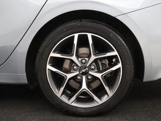 Voertuigafbeelding 37