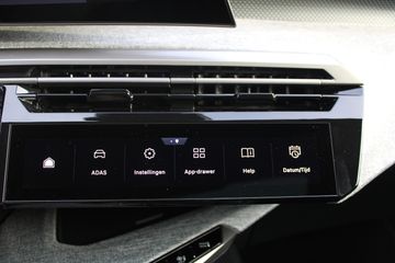 Voertuigafbeelding 12